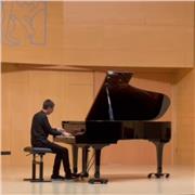 Profesor de piano, lenguaje musical y armonía, online o de forma presencial